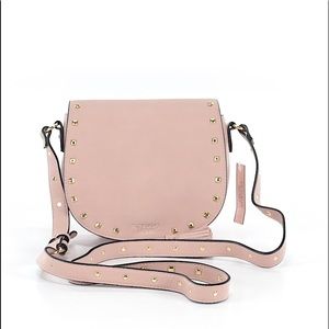 NWT VS clutch 💕💕💕